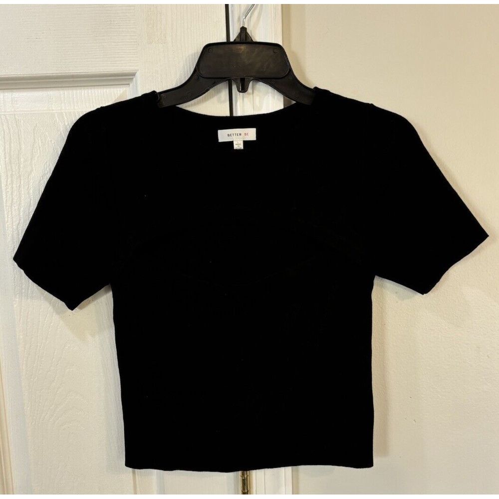 Better Be Short Sleeve Top With Front Cut Out Womens‎ Sz L Black
